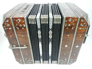 BANDONION ARNOLD CONCERTINA TOP ZUSTAND PERLMUT INLAYS BANDONEON TOP ZUSTAND