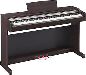 YAMAHA Arius Digitalpiano YDP-142R  B-Ware