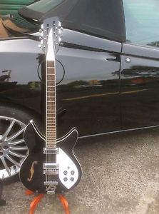 Rebelrocker   300/12  Replica  F hole Fantastic deluxebag  Last one $749 23 hour