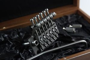 Hantug Grade 5 Titanium Floydrose Locking Tremolo (Cosmo Black)