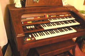 Vintage Yamaha Organ Model # D-8OU-TH S/N # 61397 Excellent Condition