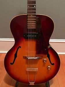 Beautiful Gibson ES-125 1966 Sunburst Archtop