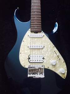 Ernie Ball Music Man Silhouette Special