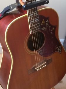 Gibson Vintage Hummingbird 1963