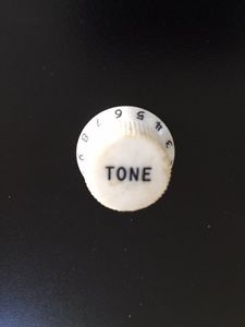 1954 to 1956 Fender Stratocaster bakelite Tone knob. Original, NOT repro! RARE!!