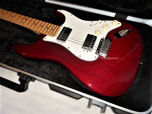 Fender American Stratocaster Deluxe Custom Beautiful Condition
