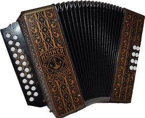 Hohner Pokerwork  D/G G scale  very good condition!!!