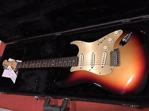 Fender Stratocaster Limited Edition 2015 Mystic Sunburst
