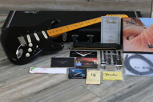 NEW Fender Custom Shop David Gilmour Stratocaster Signature Pink Floyd Strat