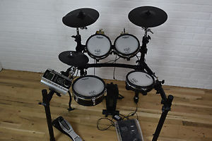 Roland TD-9SX V-drum electronic drum set kit near MINT-used V-drums for sale