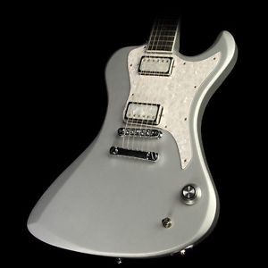 Dunable R2 Electric Guitar Satin Silver with Pearloid Pickguard
