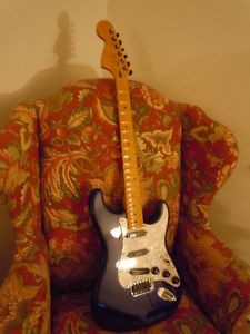 Custom Stratocaster / made in USA / Scalloped Board / Maple CBS 70's Style Neck