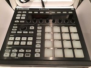 Maschine MK2 Groove Production Studio and Additional Software