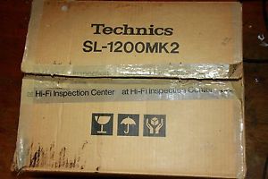 TECHNICS SL 1200mk2  Mint In box PROFESSIONAL DIRECT DRIVE TURNTABLE