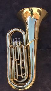 Yamaha YBB-105, 3/4 Tuba W/ Case and Mouthpiece • MADE IN JAPAN