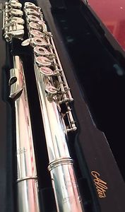 ALTUS 1607RB (.958) SILVER OPEN-HOLE FLUTE - C# TRILL/D# ROLLER - B-FOOT - MINT