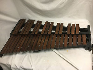 Musser M43 Tabletop Rosewood Xylophone 3 Octave