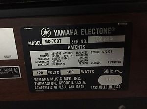 Yamaha MR-700 Organ