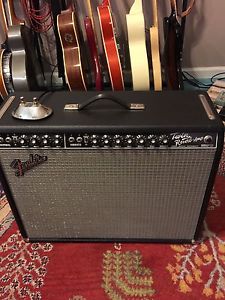 Fender Vintage Reissue '65 Twin Reverb 85 watt Guitar Amp
