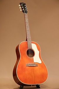 GIBSON J-45 Red 1968 NAT w/hard case Free shipping Guitar Bass from Japan #R1595