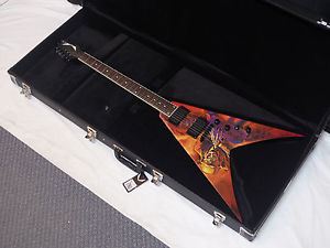 DEAN Dave Mustaine VMNT V electric GUITAR Peace Sells graphic w/ CASE - B