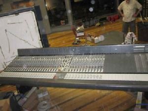 Audio Recording & Mixing Console