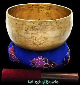 Antique Tibetan Singing Bowl: Void (Thado) 7 1/4",circa 17th Century, G#3 & D#5.