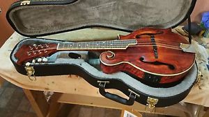 New Mia F7-E F-Style Mandolin & Case -Made in USA - Fire Storm Acoustic/Electric