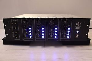 Préampli Universal Audio UA 4110 Preamp Class A preamplifier 4 channels