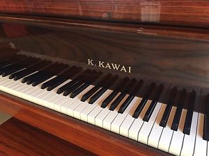 Beautiful Red Mahogany K KAWAI Grand Piano w/disc laver & bench