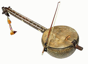 traditional folk musical instrument Afghanistan Saz Ghichak kamantsche Sarida /2