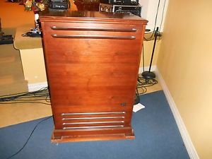 Hammond B-3 organ with 122 leslie speaker