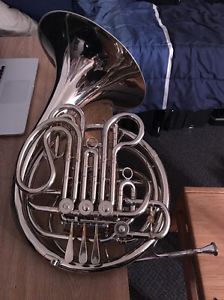 Holton Farkas Series Double French Horn H179
