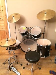 Mapex Voyager inkl.Becken& Hocker ,gebraucht