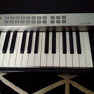 YAMAHA CP1 88-KEY STAGE PIANO MINT CONDITION!!