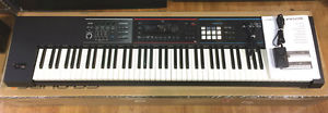 ROLAND JUNO-DS88 Used Excellent Condition Synthesizer FREE SHIPPING