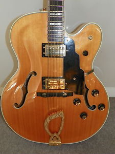 Guild X-500 archtop guitar 1982