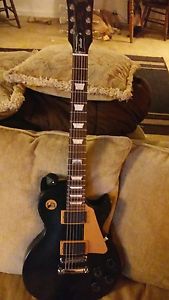 gibson les paul studio