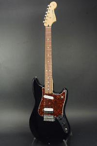 Fender CYCLONE / BK E-Guitar Mustang Free Shipping