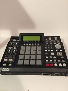 Akai MPC 2500 Mint Condition