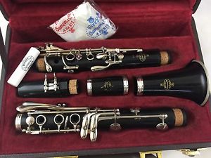 Beautiful Buffet Germany E-11  E11 Wood Clarinet !!! Plays Great! New Pads