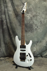 Ibanez S470B / WH E-Guitar Free Shipping
