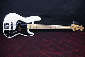 Fender Marcus Miller Jazz Bass Olympic White