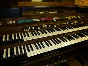 Hammond Organ Model 2107 Concorde