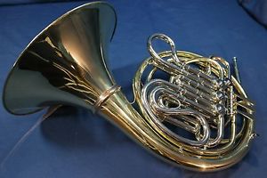 Holton H478 (378 w/screw bell) Kruspe Wrap Double French Horn w/Case, Mouthpiece