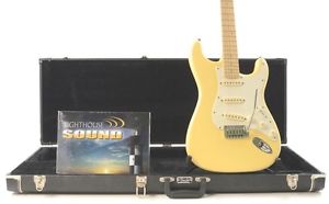 2005 Fender American Deluxe Stratocaster Electric Guitar - Vintage White w/ Case