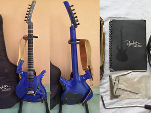 Parker Model Fly Deluxe Guitar  057079BP