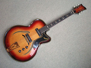 Musima Record - vollmassive Hölzer - das Topmodel von Musima - guter Zustand