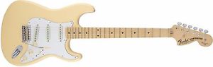 FENDER STRATOCASTER YNGWIE MALMSTEEN 2015(MADE IN USA)