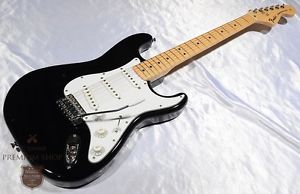 Fender Japan 2010-2012 ST72 / Black / Maple Used  w/ Gigbag FREE SHIPPING